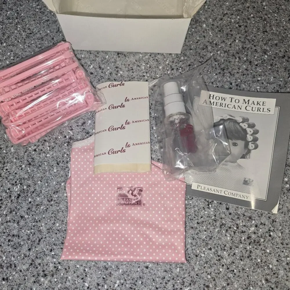 Vtg American Girl Hair Care Curl Set w/ Cape & Curlers Retired Pleasant Company